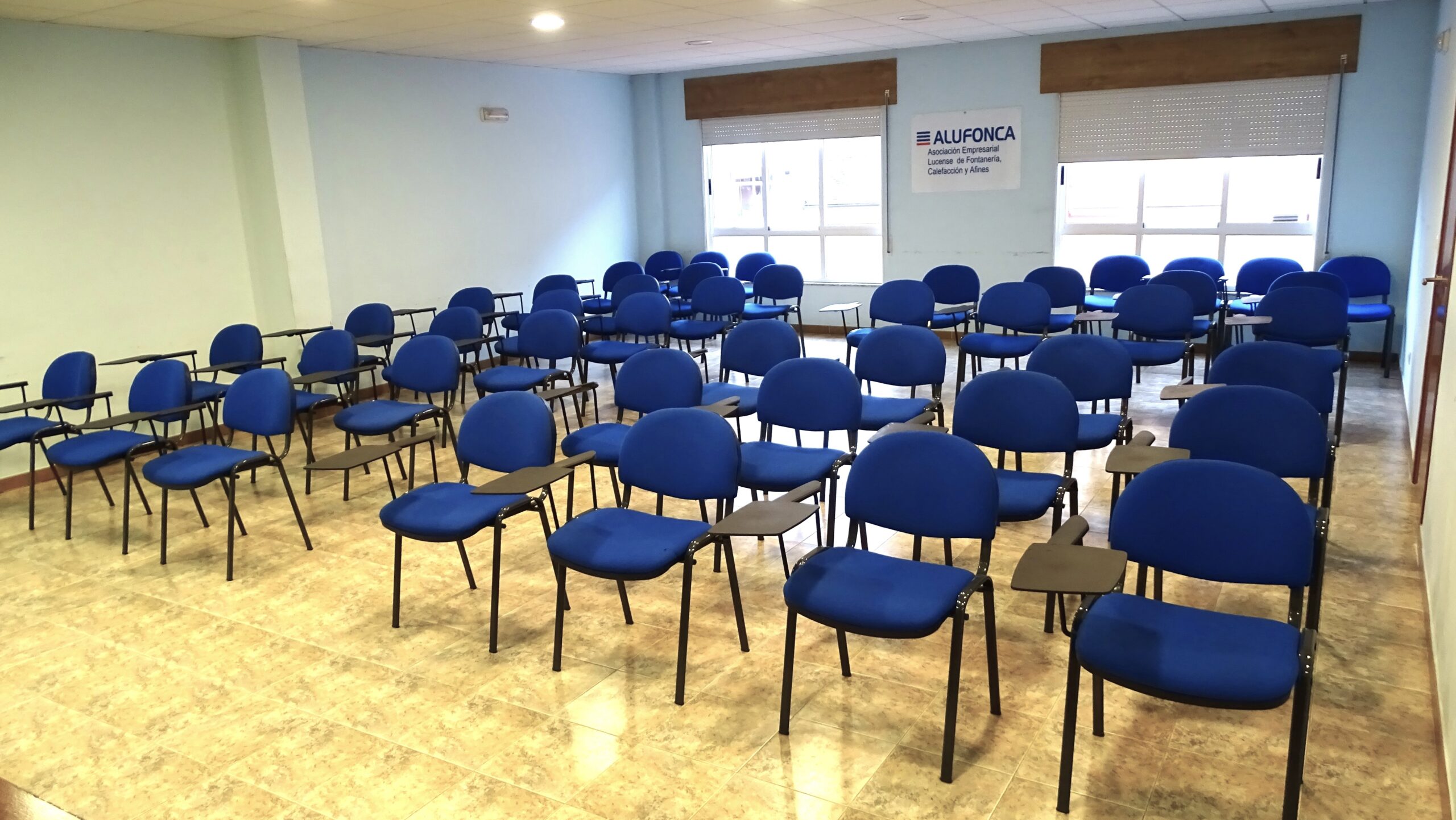 SALA DE CONFERENCIAS - 2